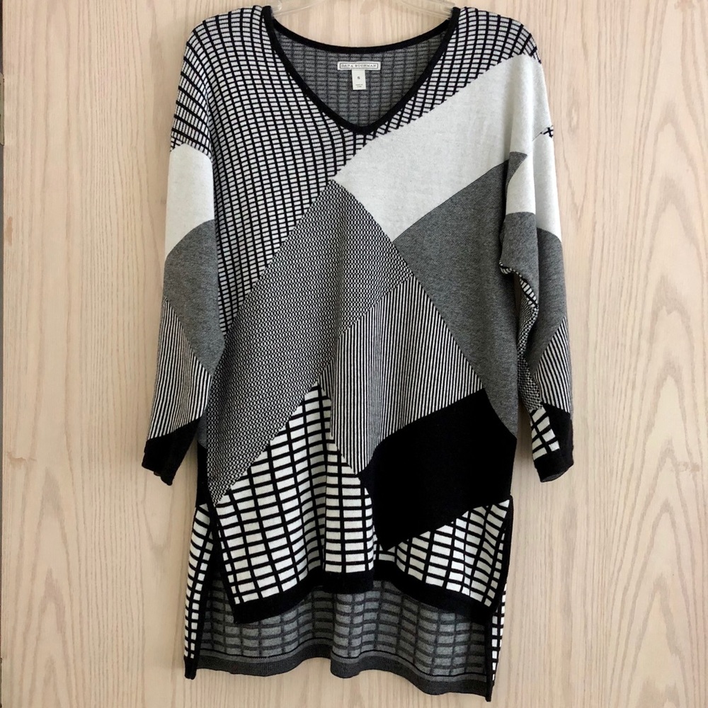 Dana Buchman Tunic